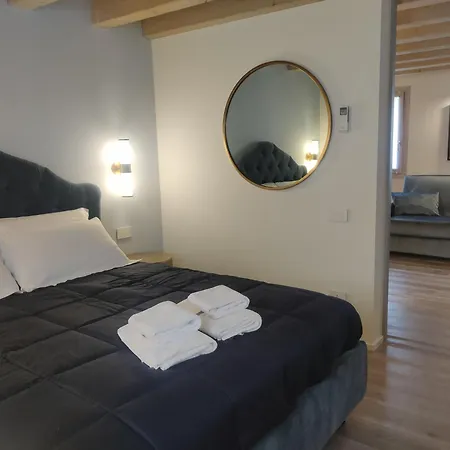 Ca' Del Sal Apartment *